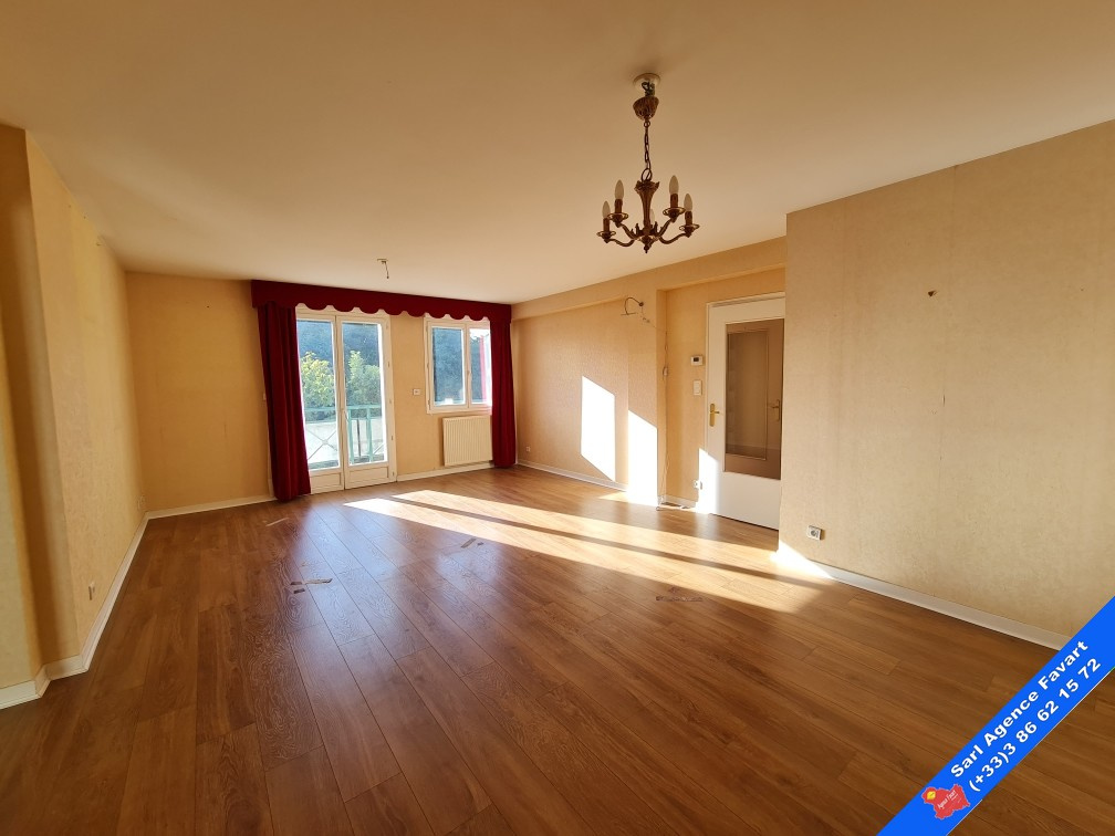 Appartement à vendre à Joigny, 93 m², 4 pièces – photo 3 sur 5